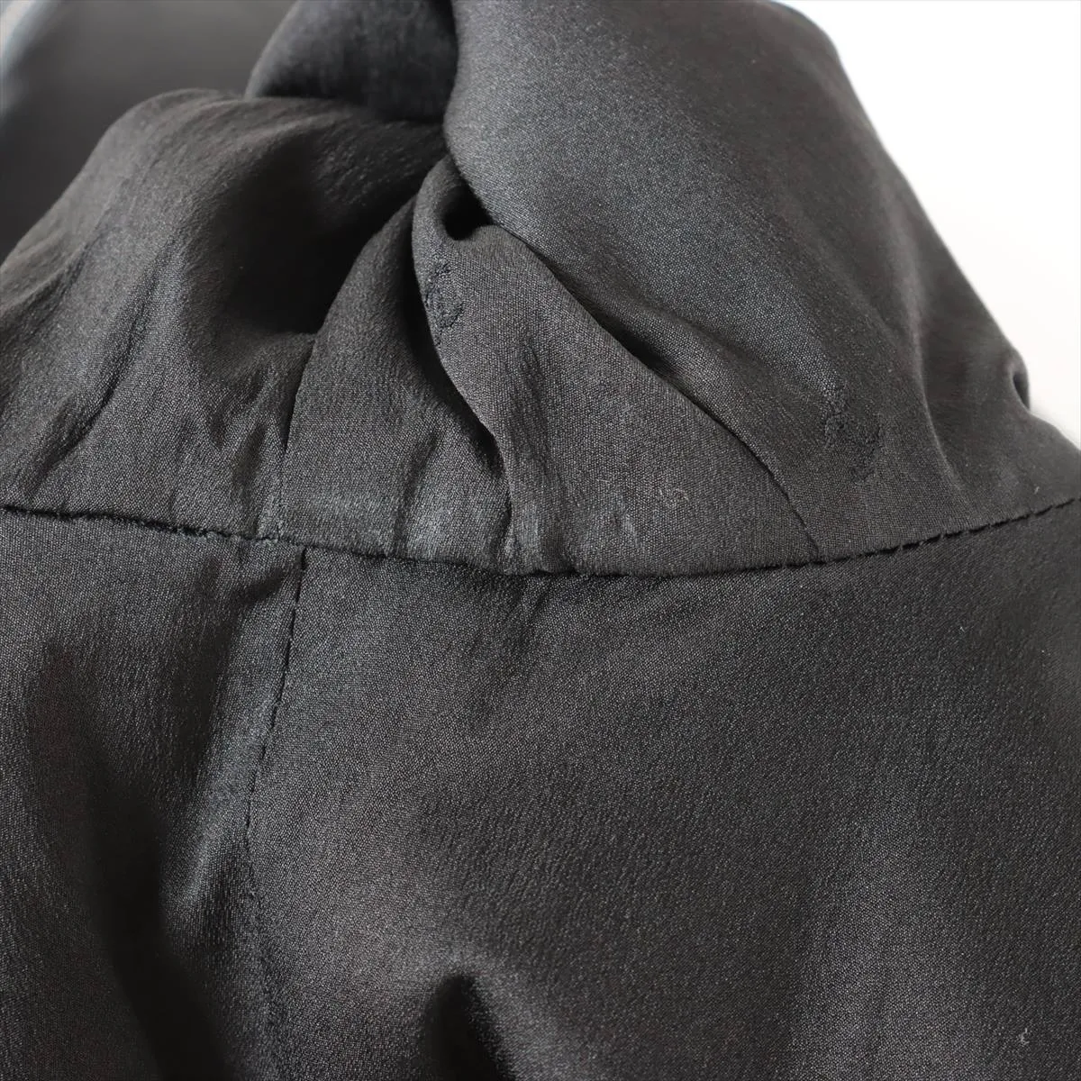 Chanel Coconut Button 98A Wool Setup 38  Black P11490