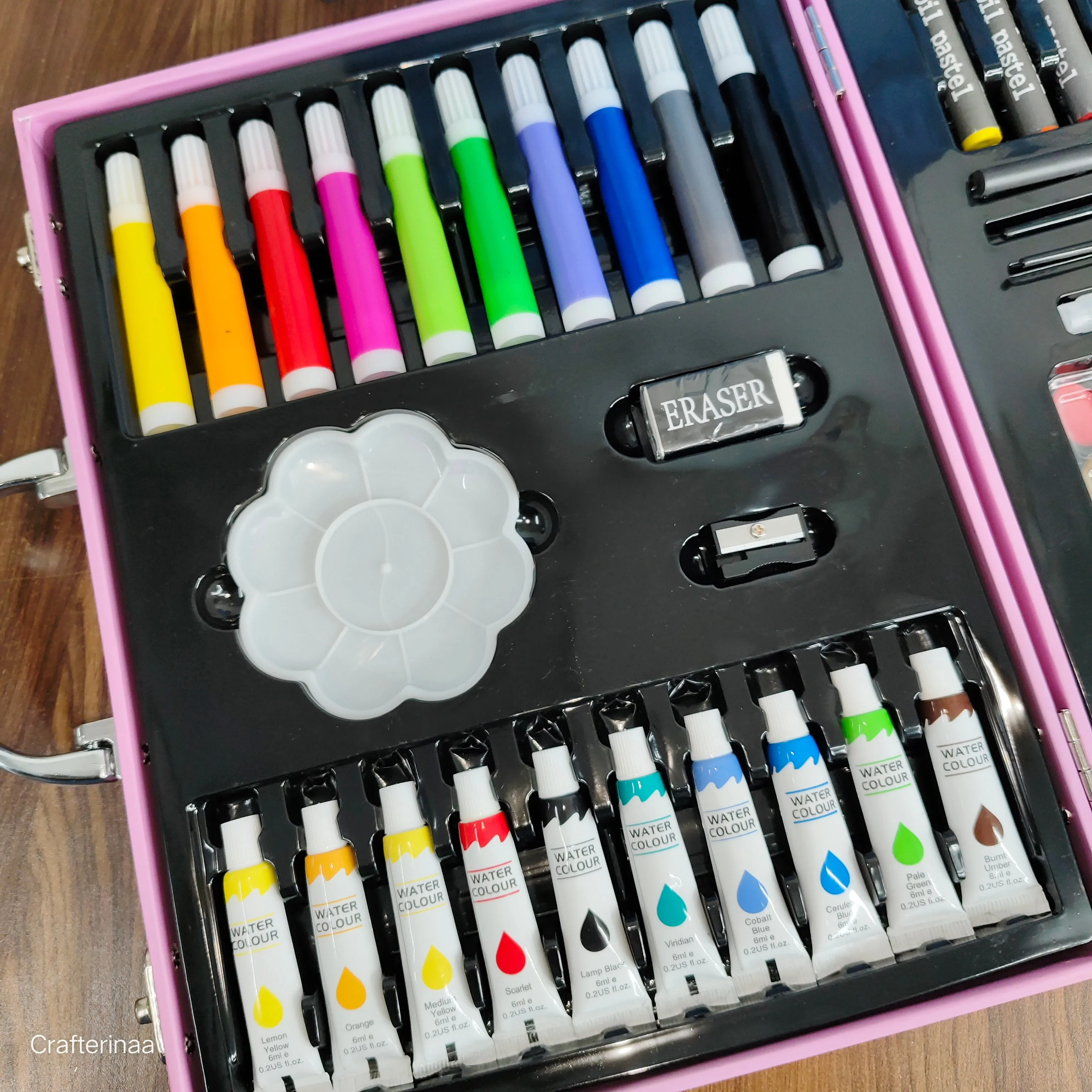 Colour set brief case
