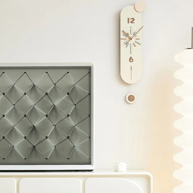Modern Minimalist Style Wall Clock